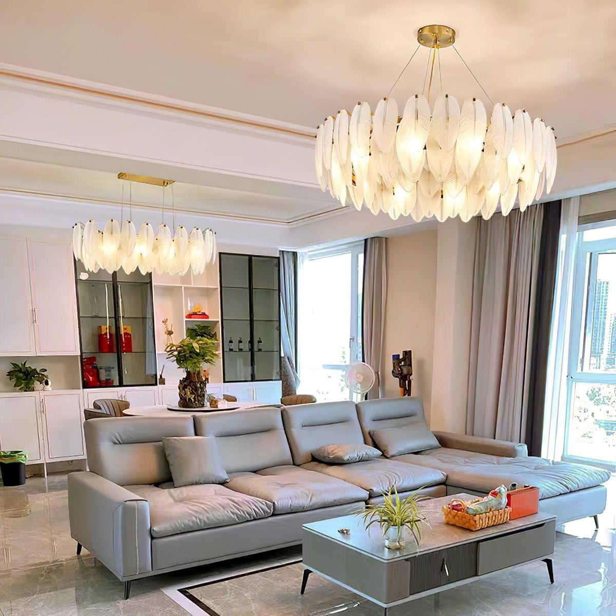 Lustra Chandelier en Plumes et Verre Givré Superposé - Neutralighting