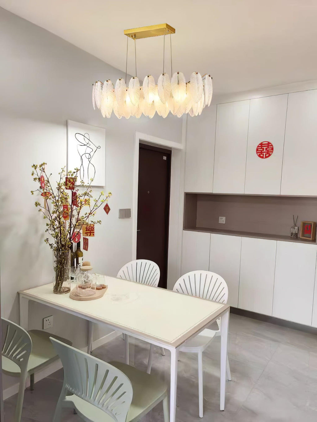 Lustra Chandelier en Plumes et Verre Givré Superposé - Neutralighting