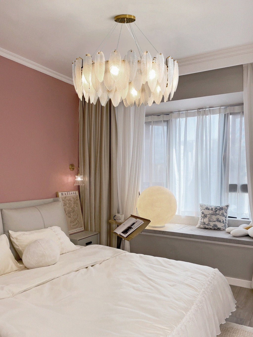 Lustra Chandelier en Plumes et Verre Givré Superposé - Neutralighting