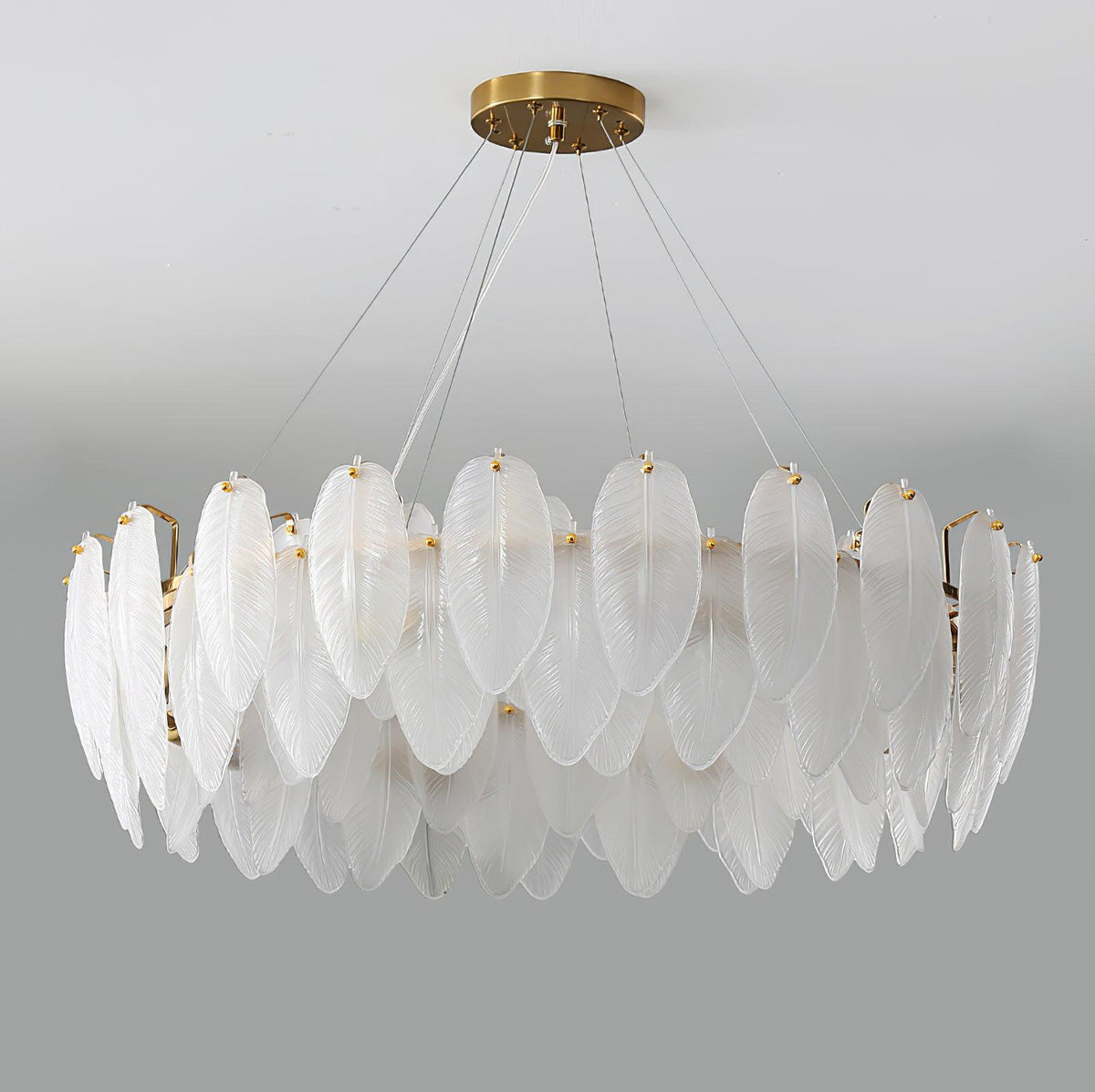 Lustra Chandelier en Plumes et Verre Givré Superposé - Neutralighting