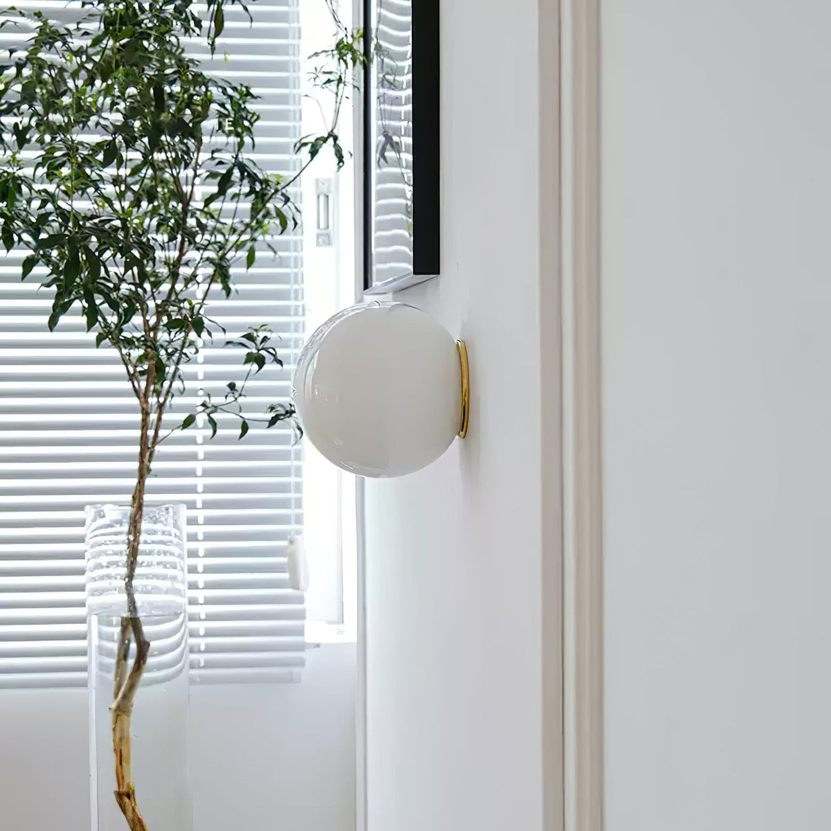 Stella Applique Murale en Verre Moderne Minimaliste - Neutralighting
