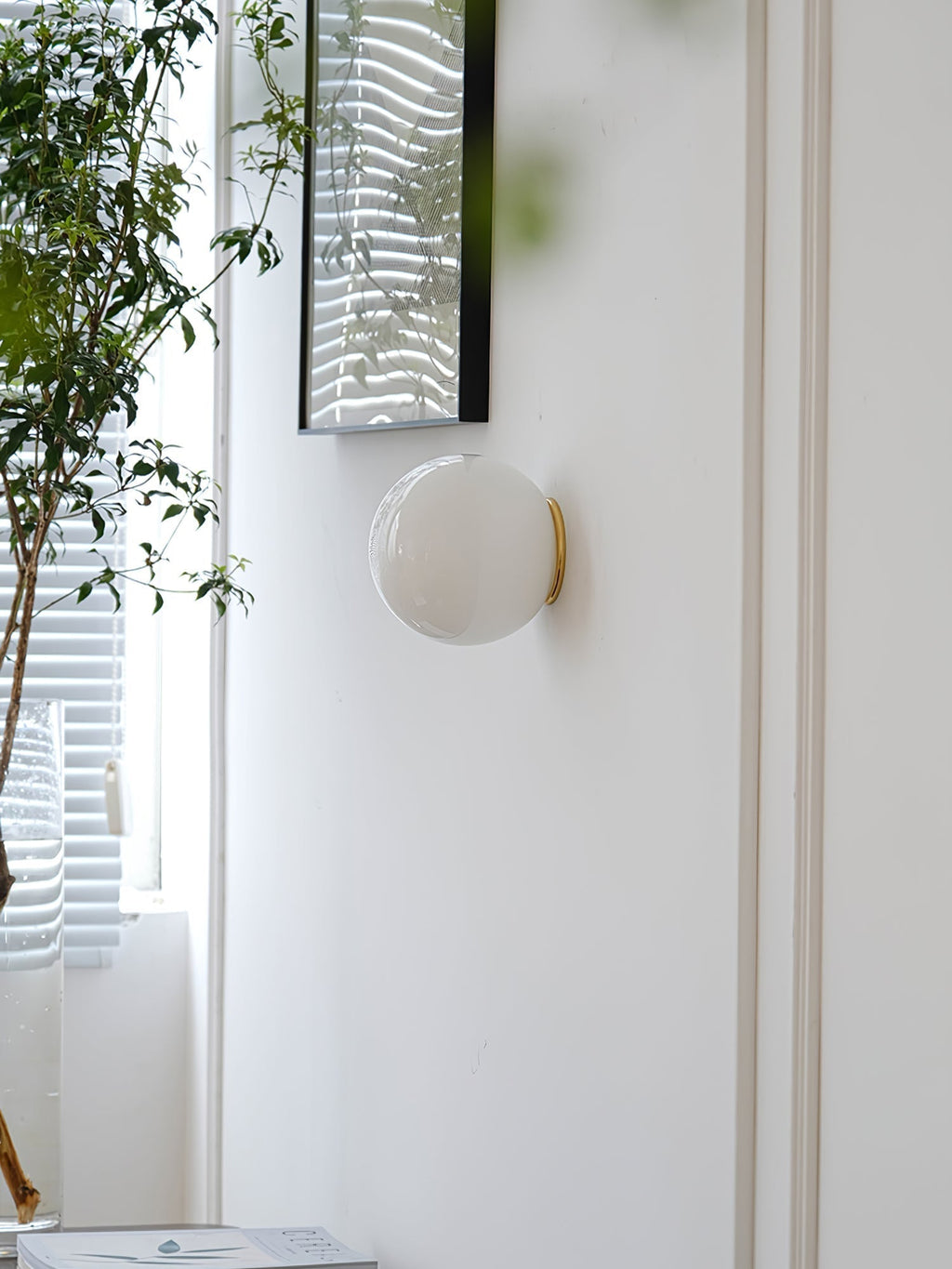 Stella Applique Murale en Verre Moderne Minimaliste - Neutralighting