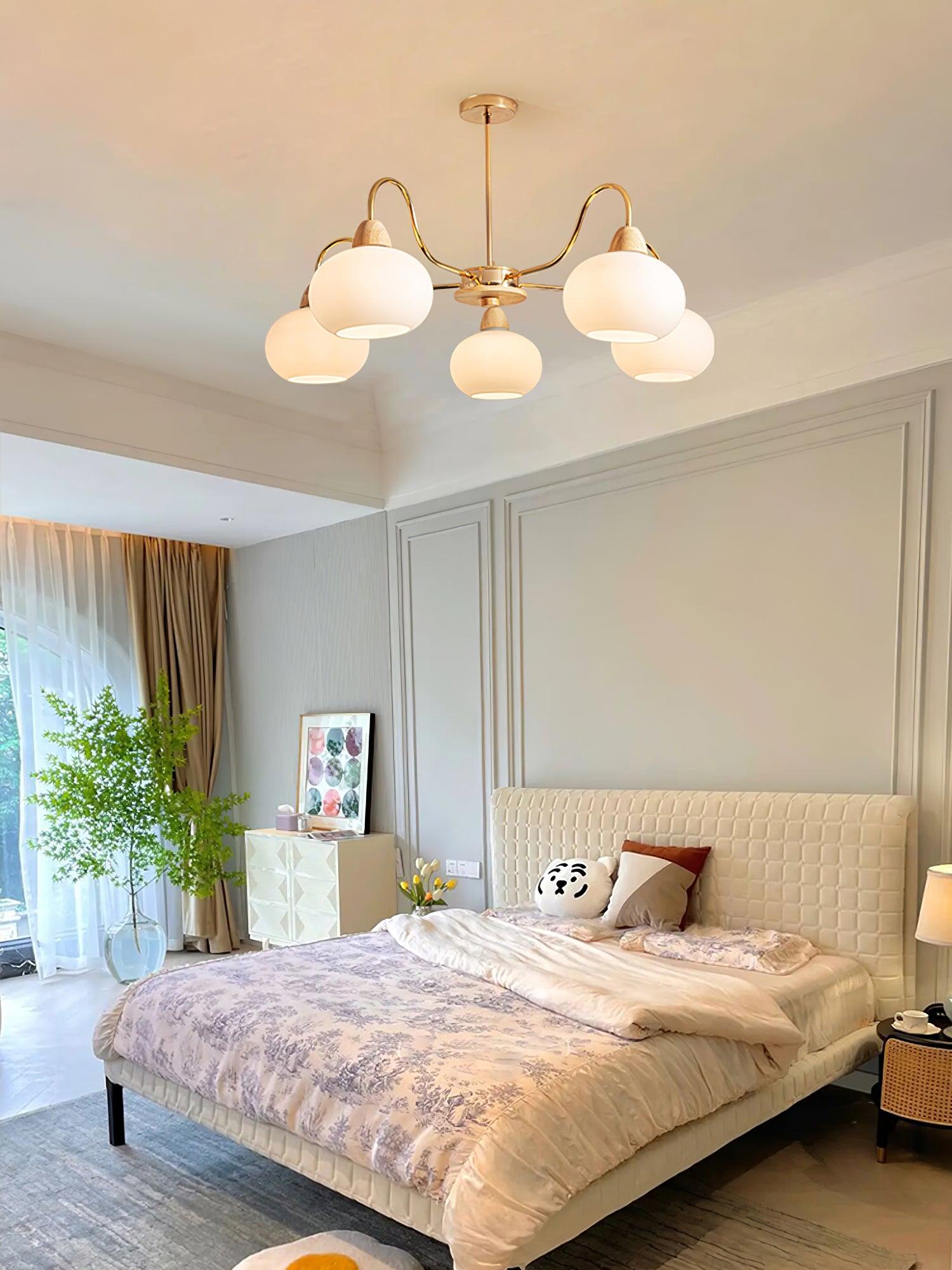 Zevena Chandelier en Verre Élégant et Luxueux - Neutralighting