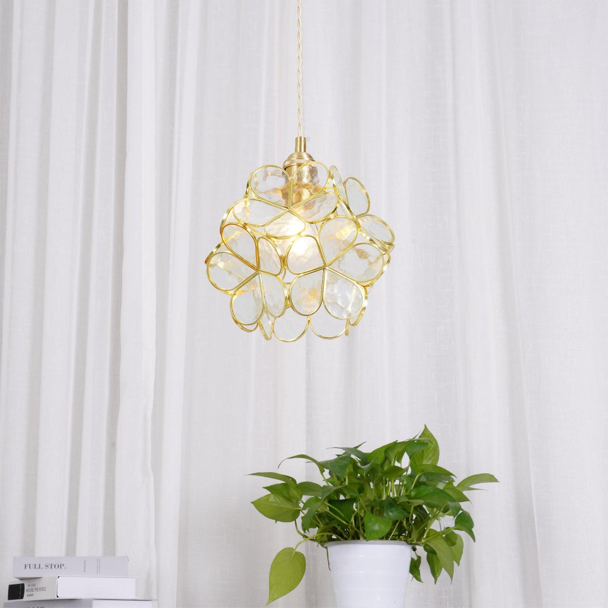 Lustra Suspension en Verre en Forme de Pétale pour Cuisine - Neutralighting