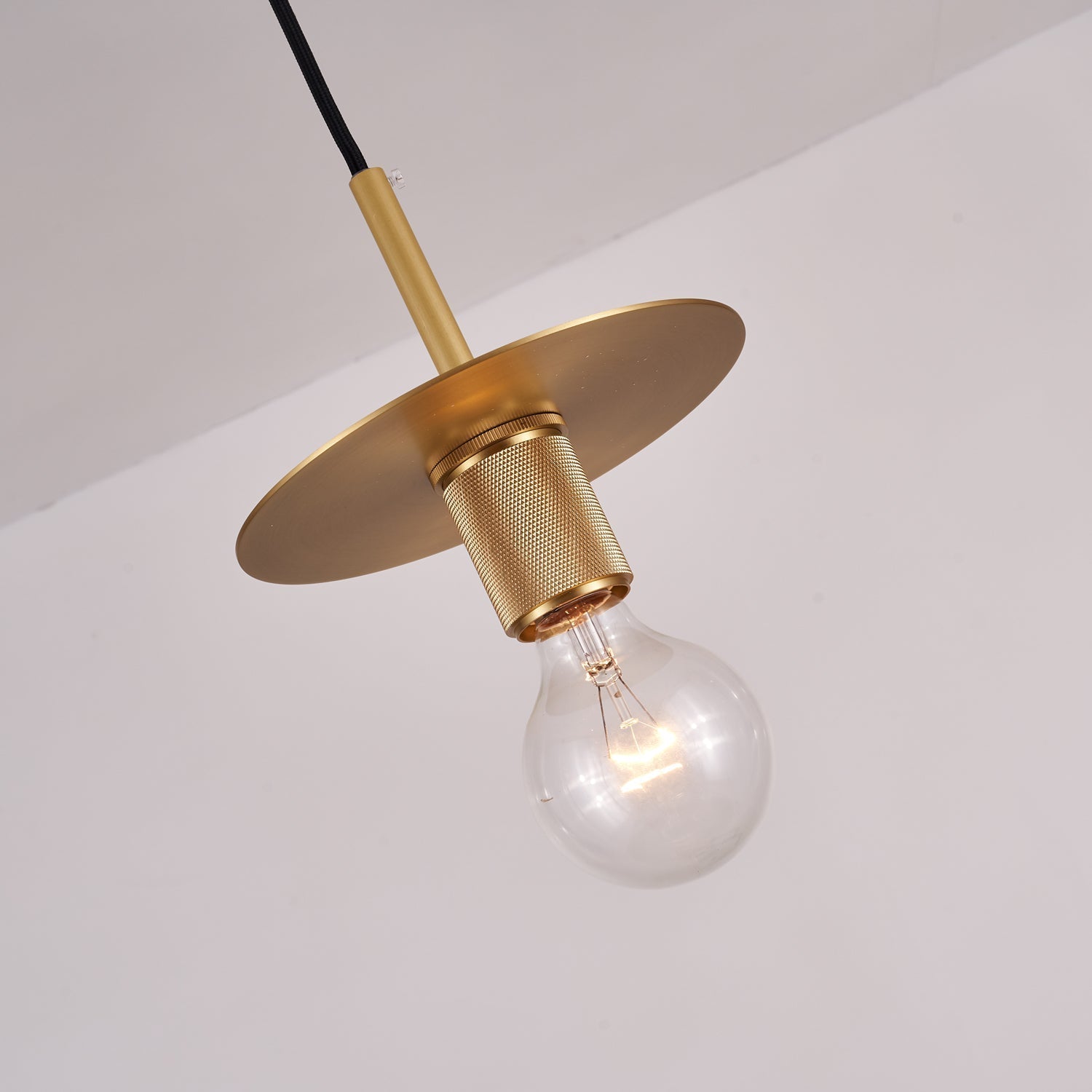 Allirus Suspension en Laiton Nordique Moderne - Neutralighting