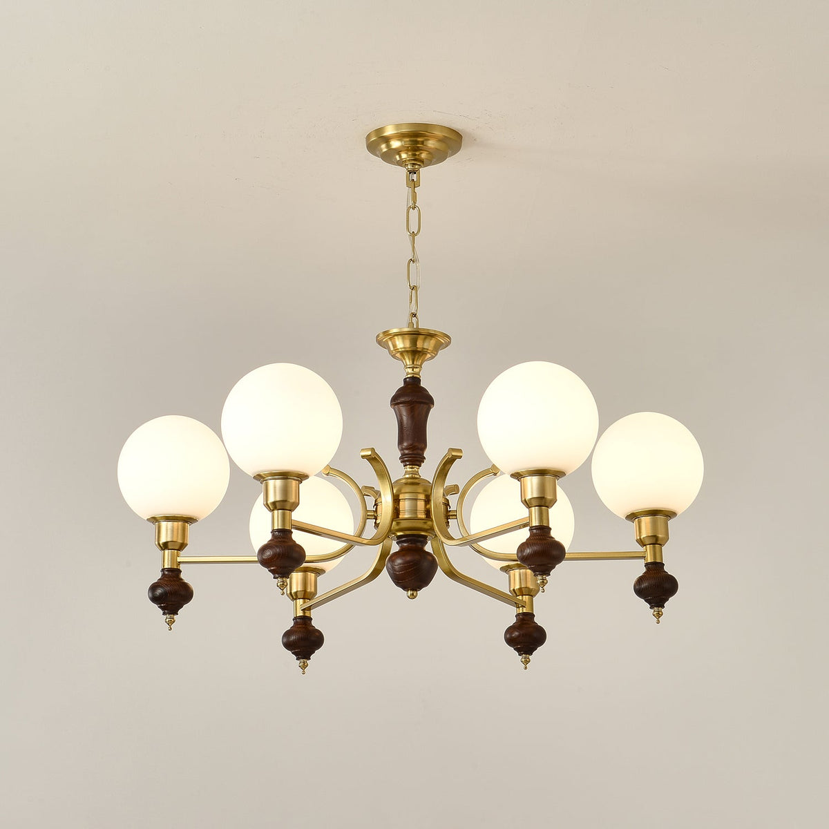 Lustra Chandelier Bois Laiton Globe Orb - Neutralighting