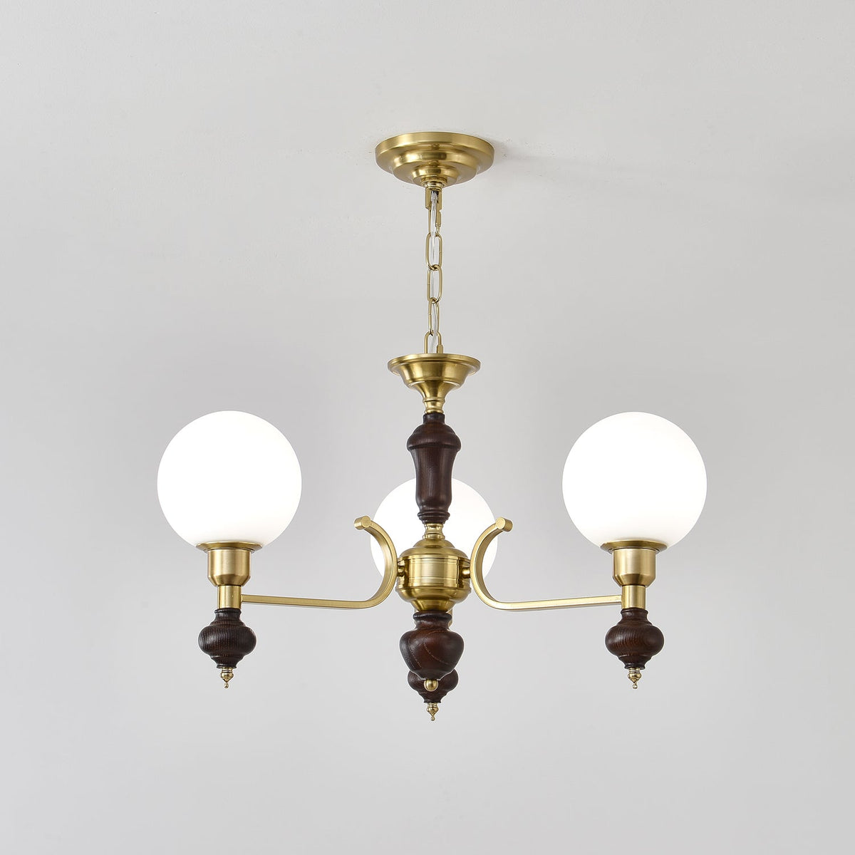 Lustra Chandelier Bois Laiton Globe Orb - Neutralighting