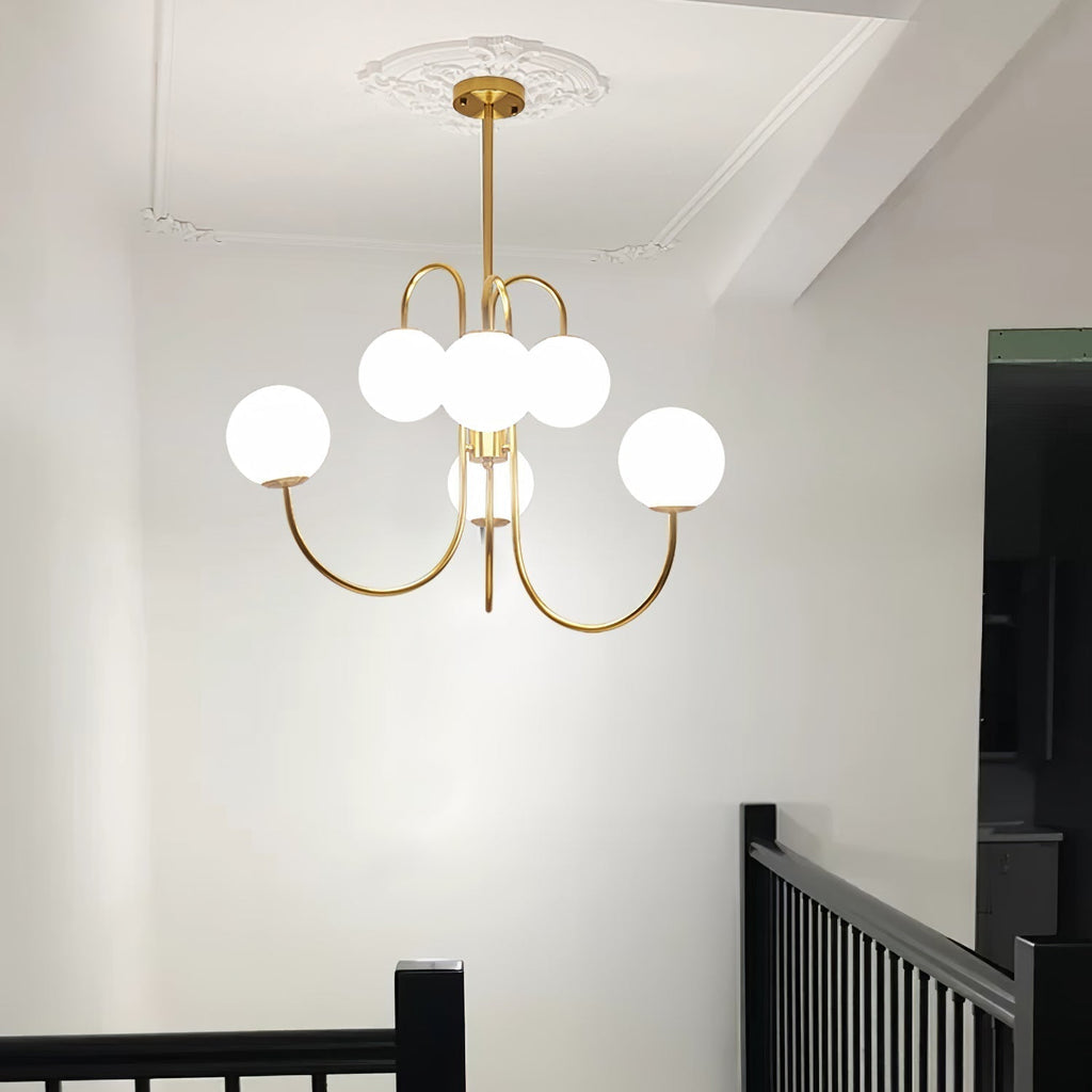 Lustra Chandelier en Laiton avec Globe et Bras Courbés - Neutralighting