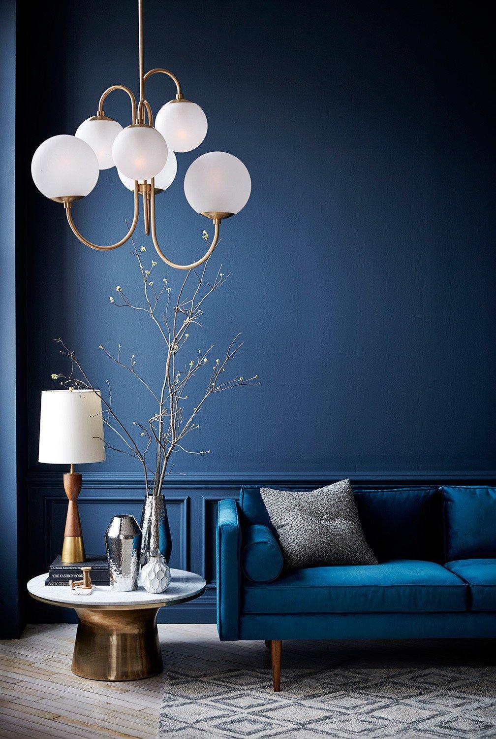 Lustra Chandelier en Laiton avec Globe et Bras Courbés - Neutralighting