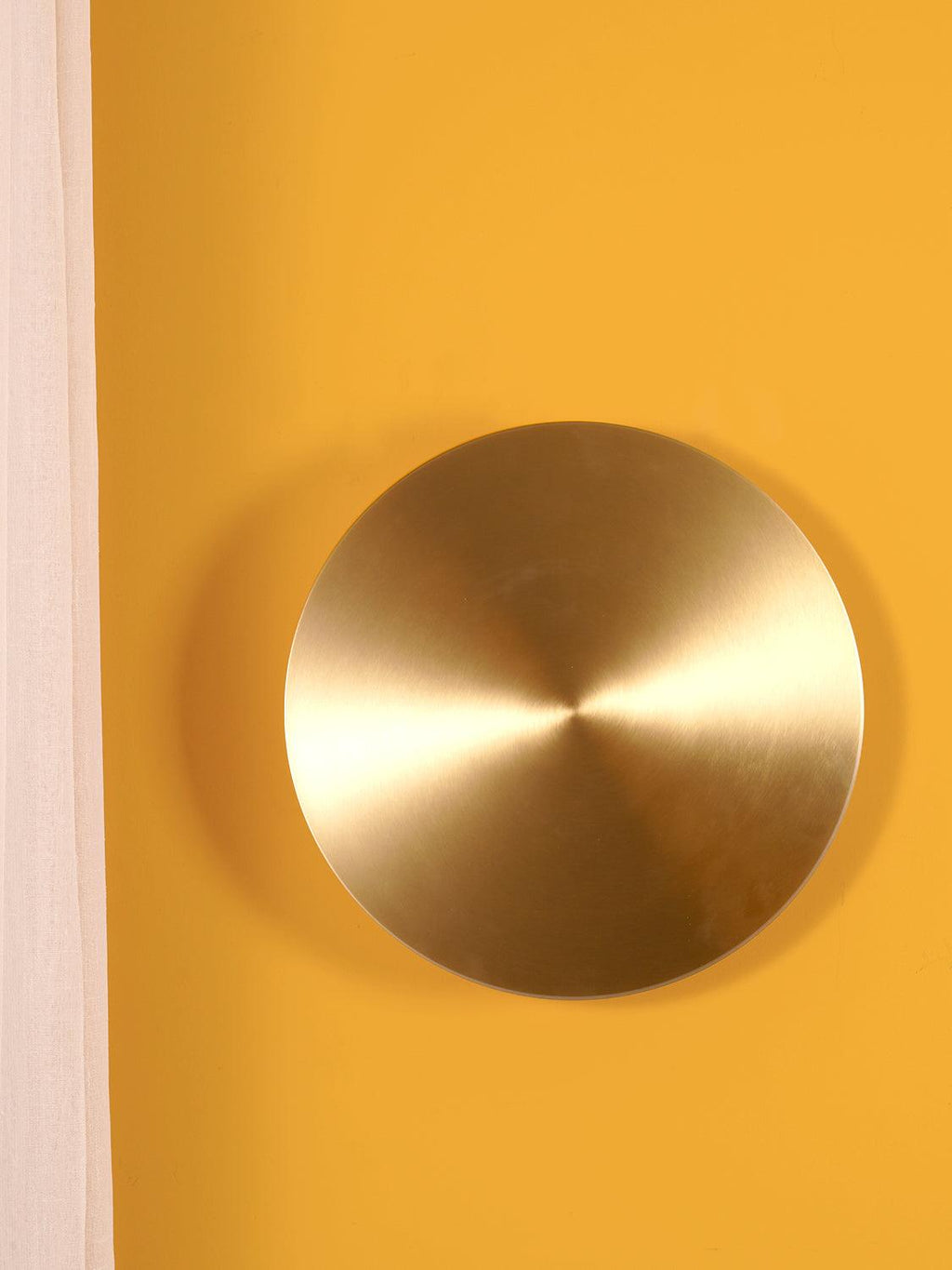 Tivral Lampe Murale Minimaliste en Laiton - Neutralighting