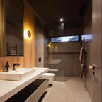Tivral Lampe Murale Minimaliste en Laiton - Neutralighting