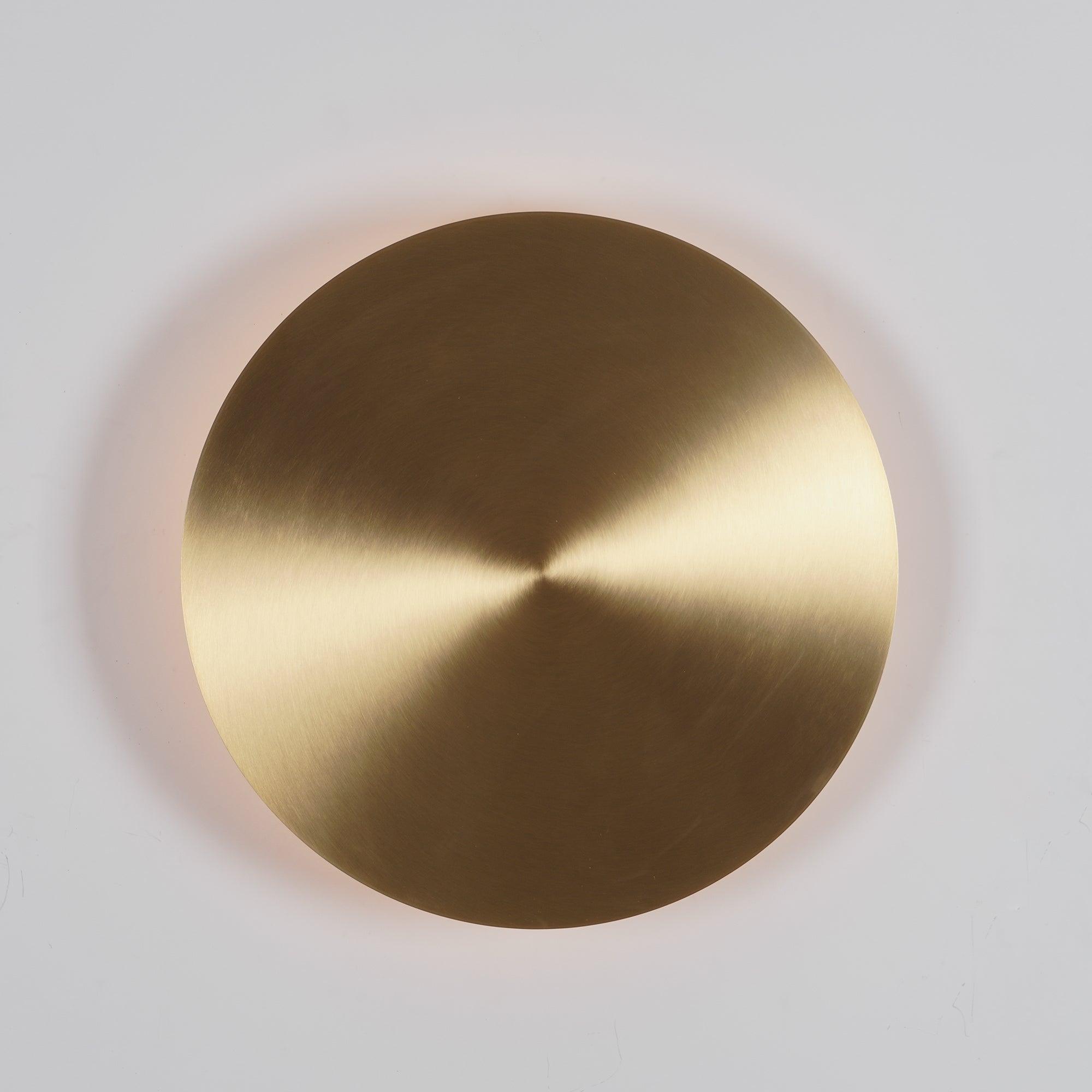 Tivral Lampe Murale Minimaliste en Laiton - Neutralighting