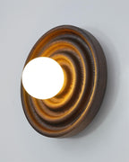 Lumoran Applique murale Ripple avec corps en bois de frêne et abat-jour en verre - Neutralighting