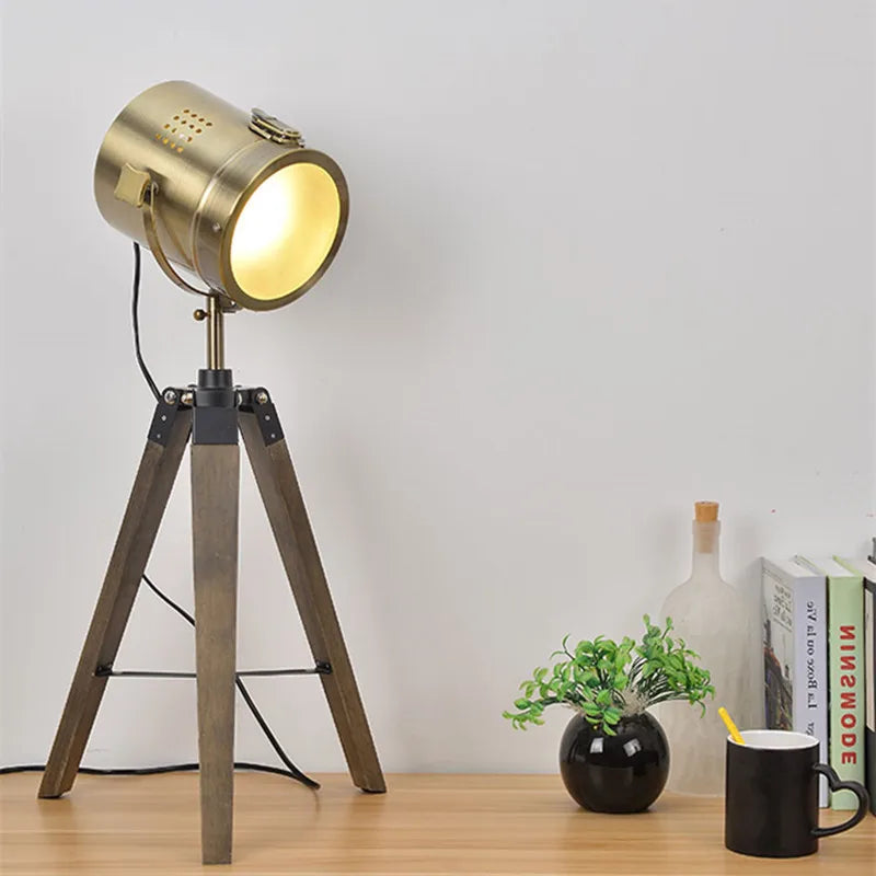 Lampadaire — Nordique en bois massif avec éclairage LED moderne