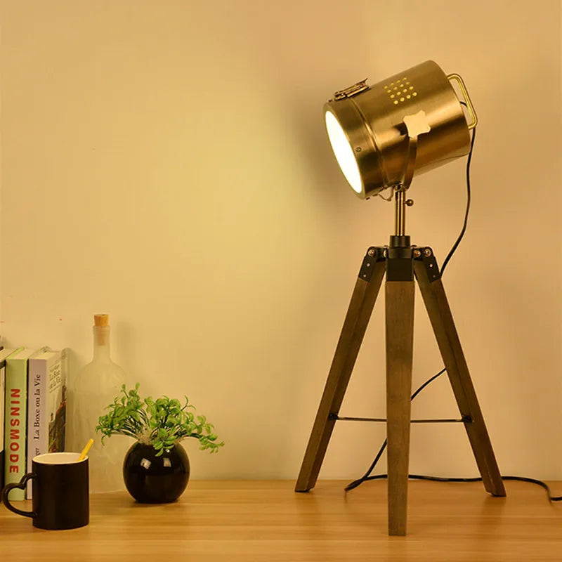 Lampadaire — Nordique LED en bois massif pour intérieur moderne