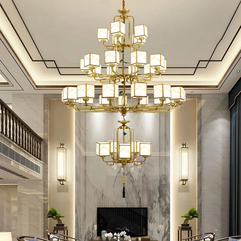 Lustre — Chinois classique doré design pour intérieur élégant
