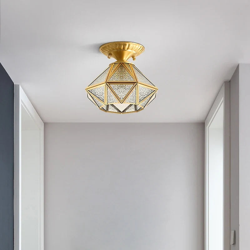 Plafonnier créatif en cuivre pour intérieur moderne et élégant Lorène Dessin - Le Charme du Verre dans le Décor