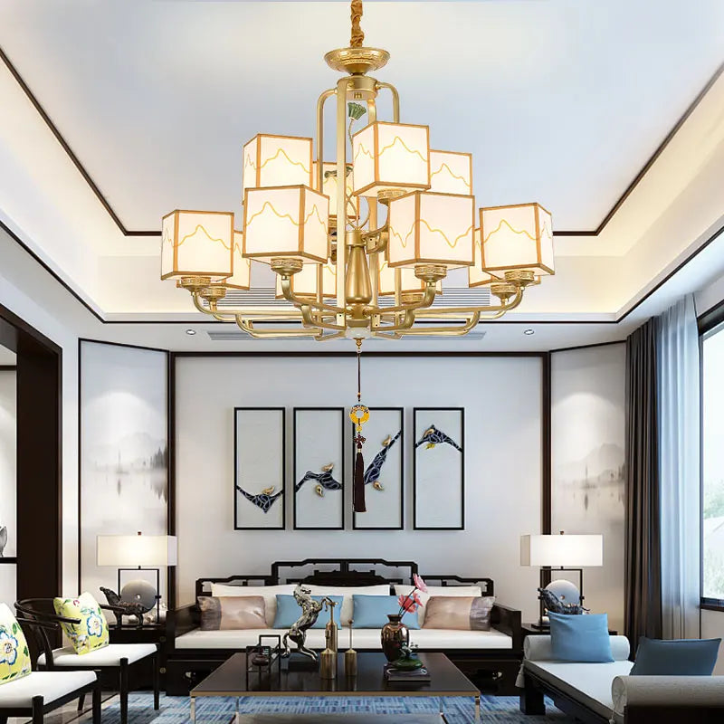 Lustre — Chinois classique doré design pour intérieur élégant