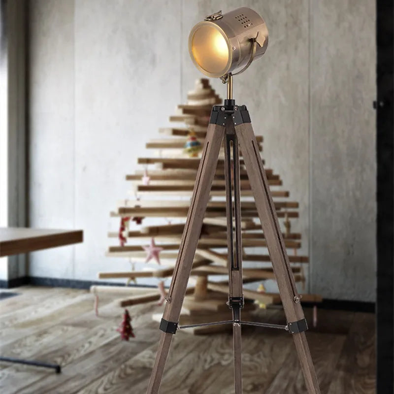 Lampadaire — Nordique en bois massif avec éclairage LED moderne