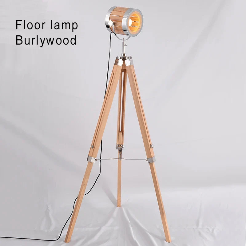 Lampadaire — Rétro en bois massif au style industriel