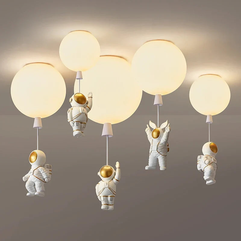 Plafonnier — LED nordique créatif astronaute ballon pour enfants