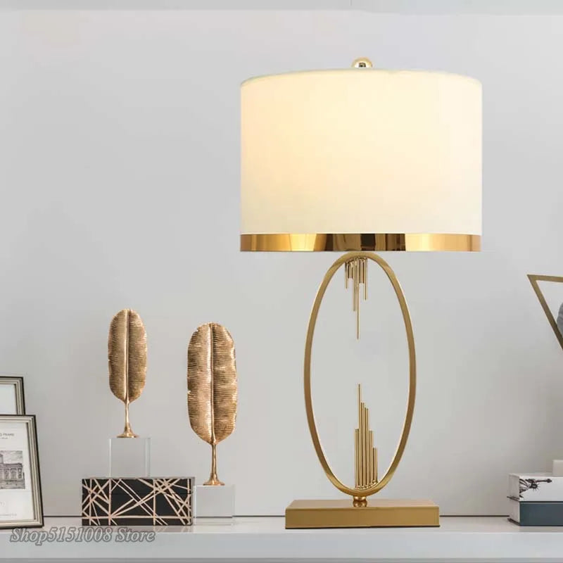 lampe de bureau moderne en métal en forme de tuyau