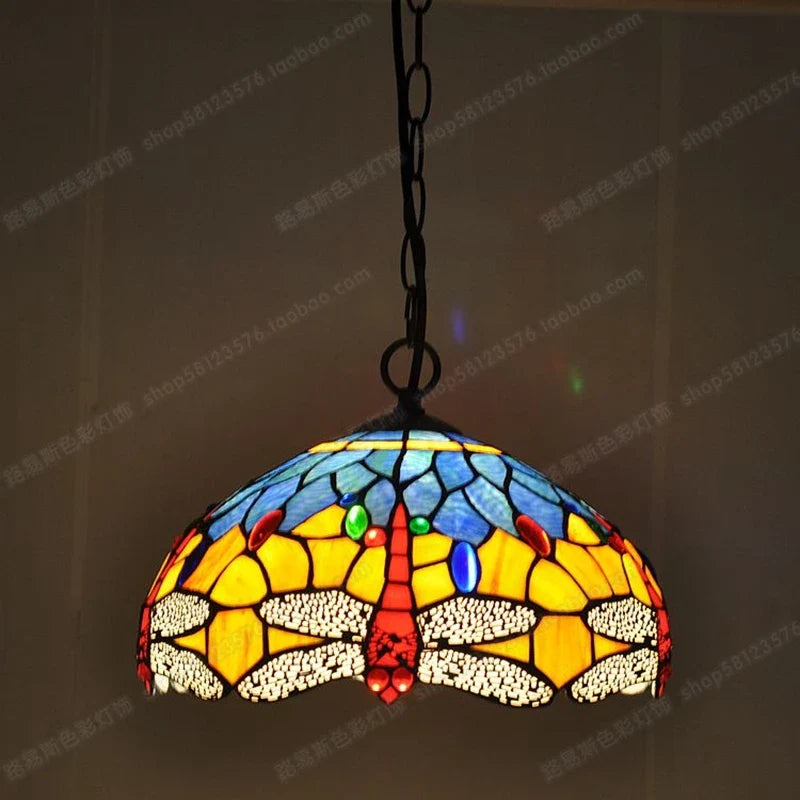 Suspension libellule style européen éclairage vintage vitrail tiffany Maël Passage en Verre - Reflets Subtils & Décor Raffiné