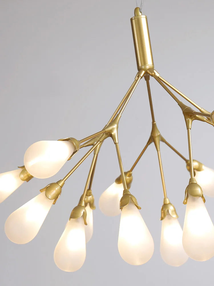 Lustre — Luciole design post-moderne pour intérieur élégant et créatif