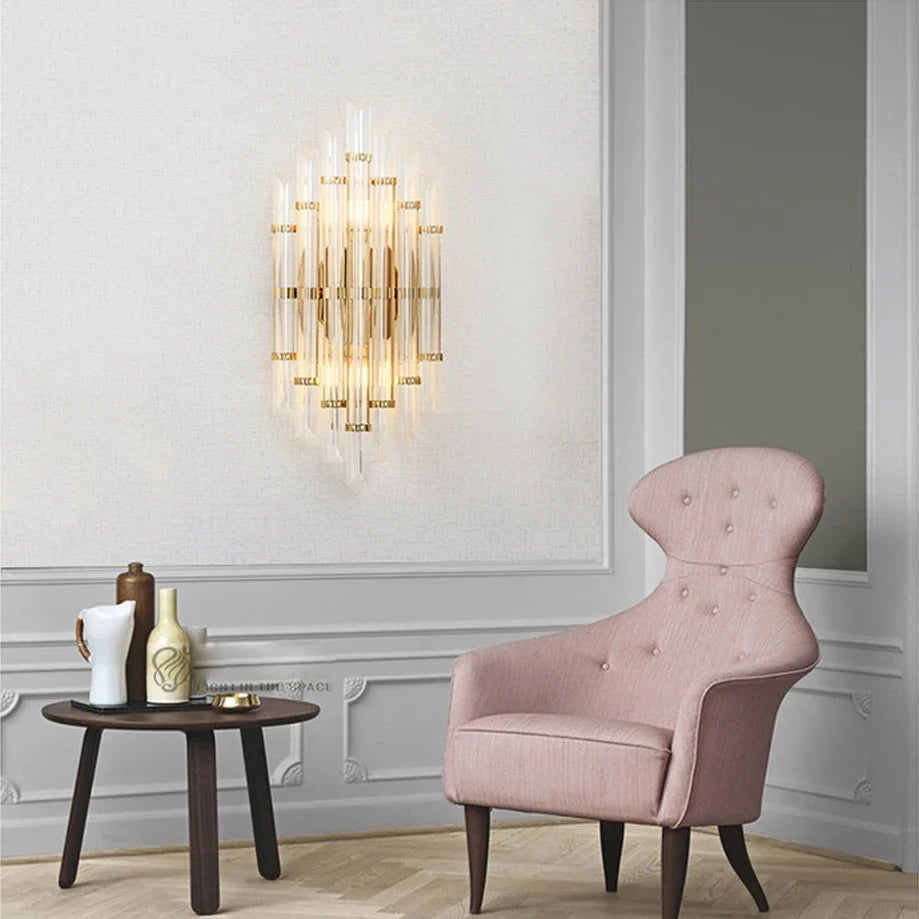 Applique murale design en cristal et fer nordique pour intérieur moderne Gautier Contrepoint - Jeux de Reflets & Présence Raffinée