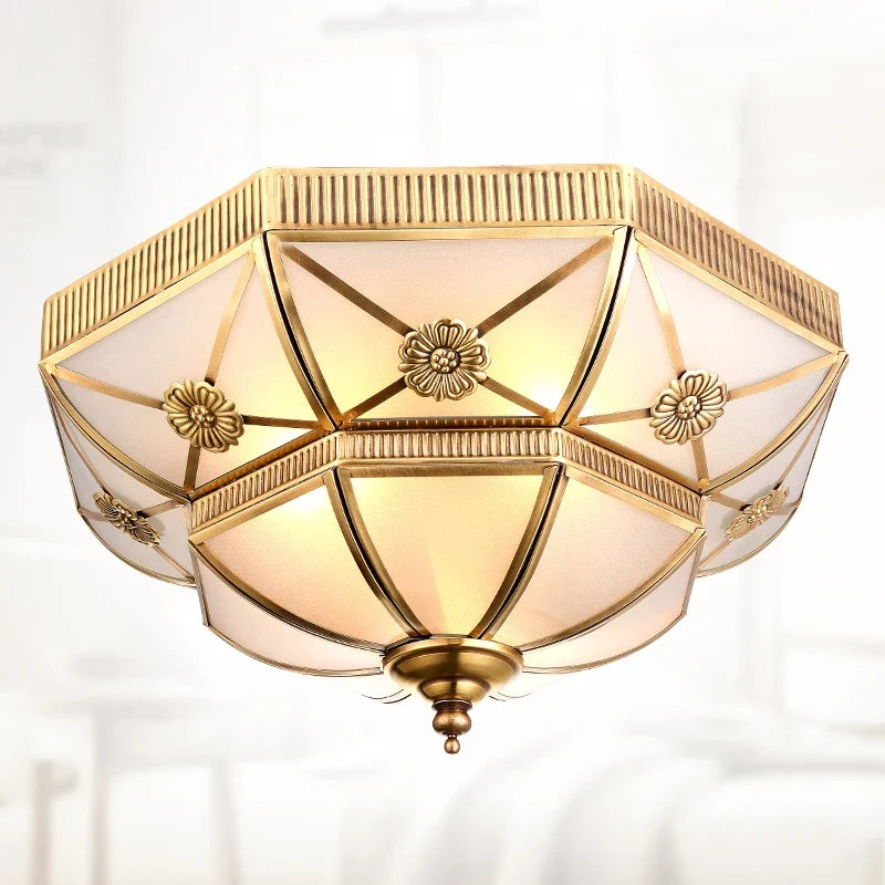 Plafonnier en cuivre pour éclairage moderne et élégant Iris Sonate - Reflets Délicats & Élégance Visuelle