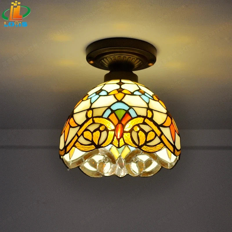 Plafonnier — Baroque tiffany en verre pour décoration intérieure