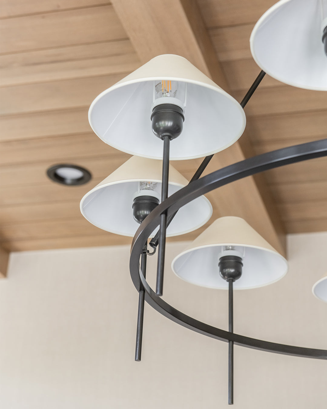 Hackney Chandelier Tissu Laiton Industriel Vintage Grand - Neutralighting