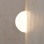 Vesilis Modern Minimalist Glass Wall Lamp - Neutralighting