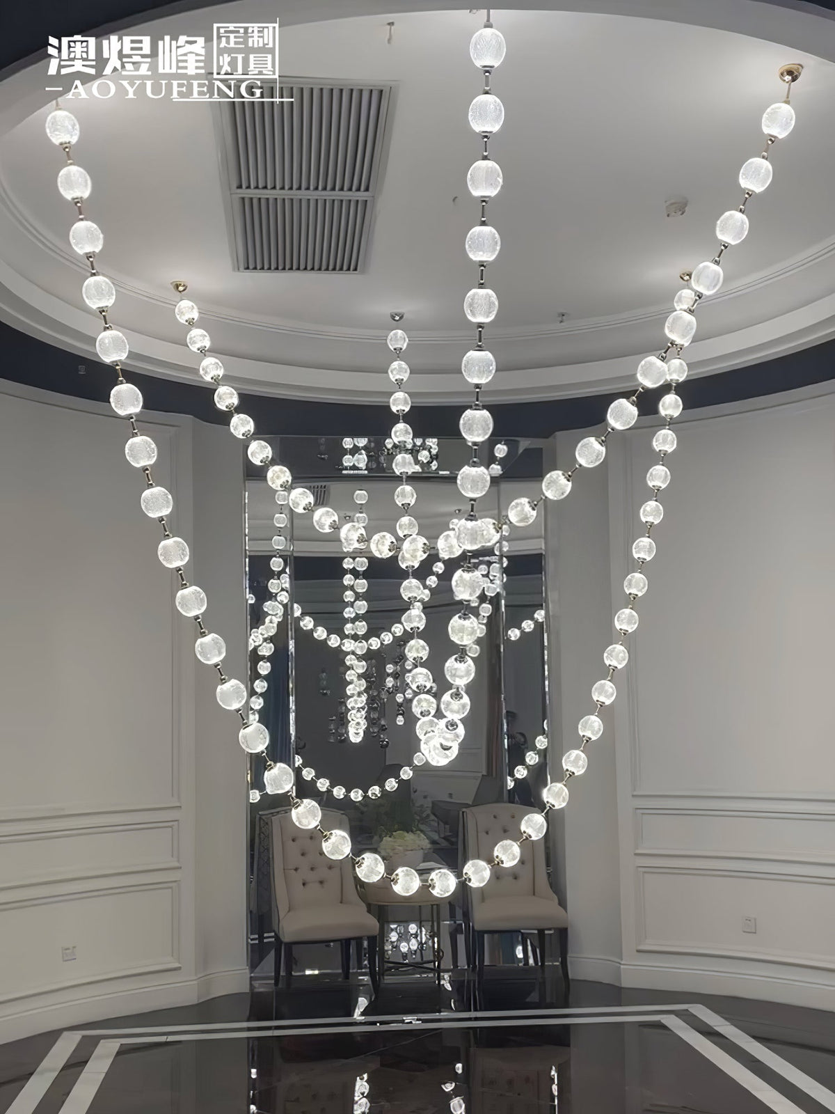 Zalvarin Chandelier Sputnik en Laiton - Neutralighting