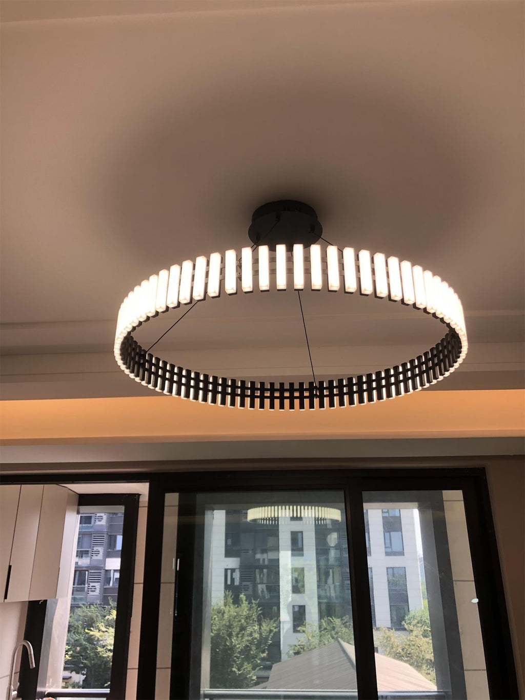 Rivo Lustre Moderne en Métal - Neutralighting