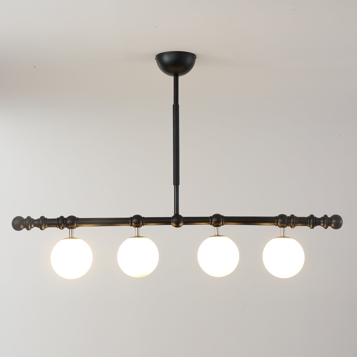 Hayes Lustre Bois Linéaire Boules en Verre - Neutralighting