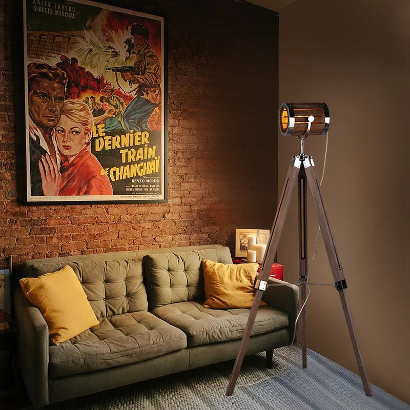 Lampadaire — Rétro en bois massif au style industriel