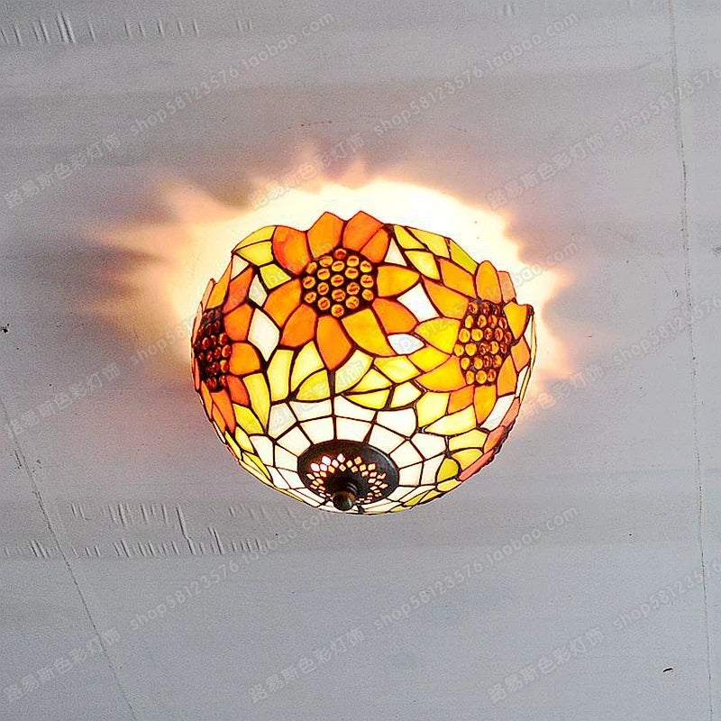 Plafonnier — En verre style tiffany pour éclairage artistique rétro