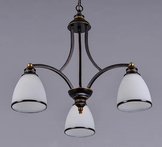Lustre — Classique en fer et verre pour décoration intérieure