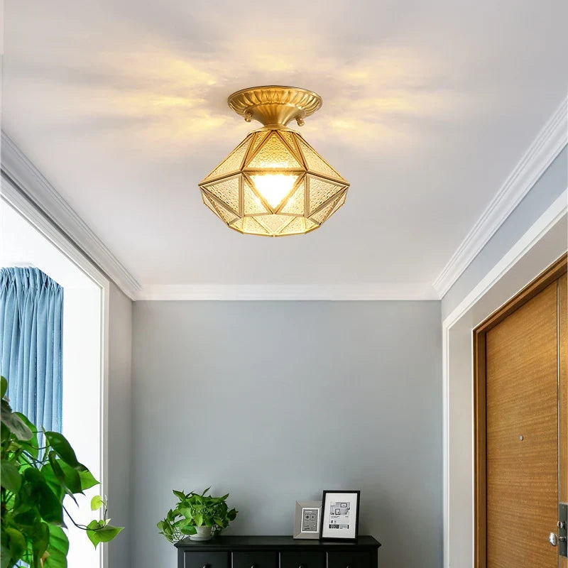 Plafonnier créatif en cuivre pour intérieur moderne et élégant Lorène Dessin - Le Charme du Verre dans le Décor