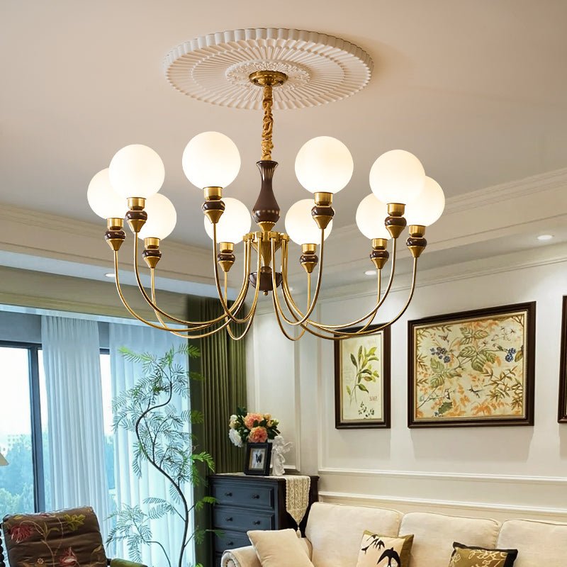 Lustra Chandelier Bras en Laiton Boules en Verre Dépoli - Neutralighting