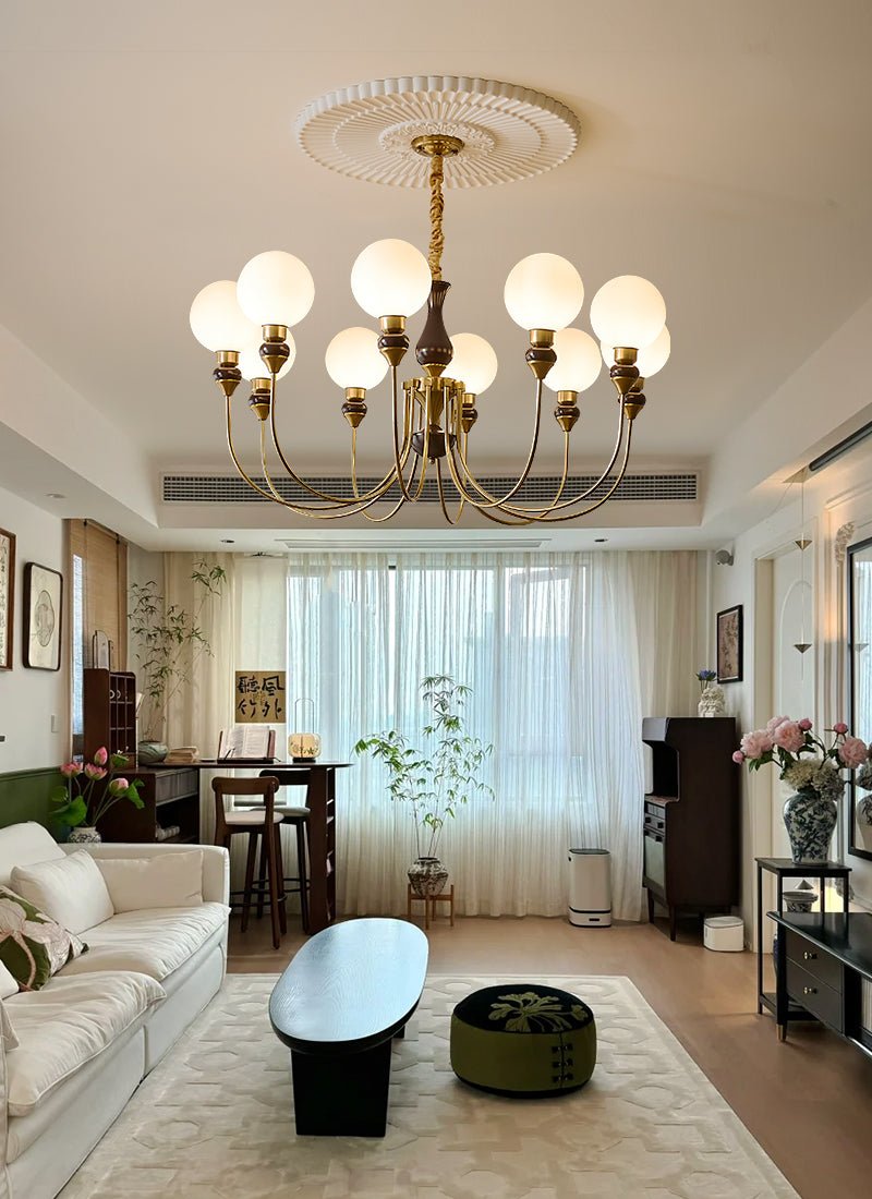 Lustra Chandelier Bras en Laiton Boules en Verre Dépoli - Neutralighting