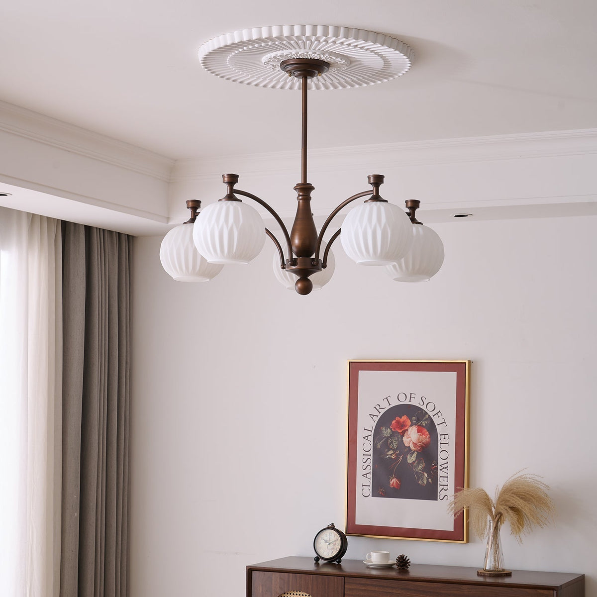 Aurora Chandelier Vintage à Orbe Givré - Neutralighting