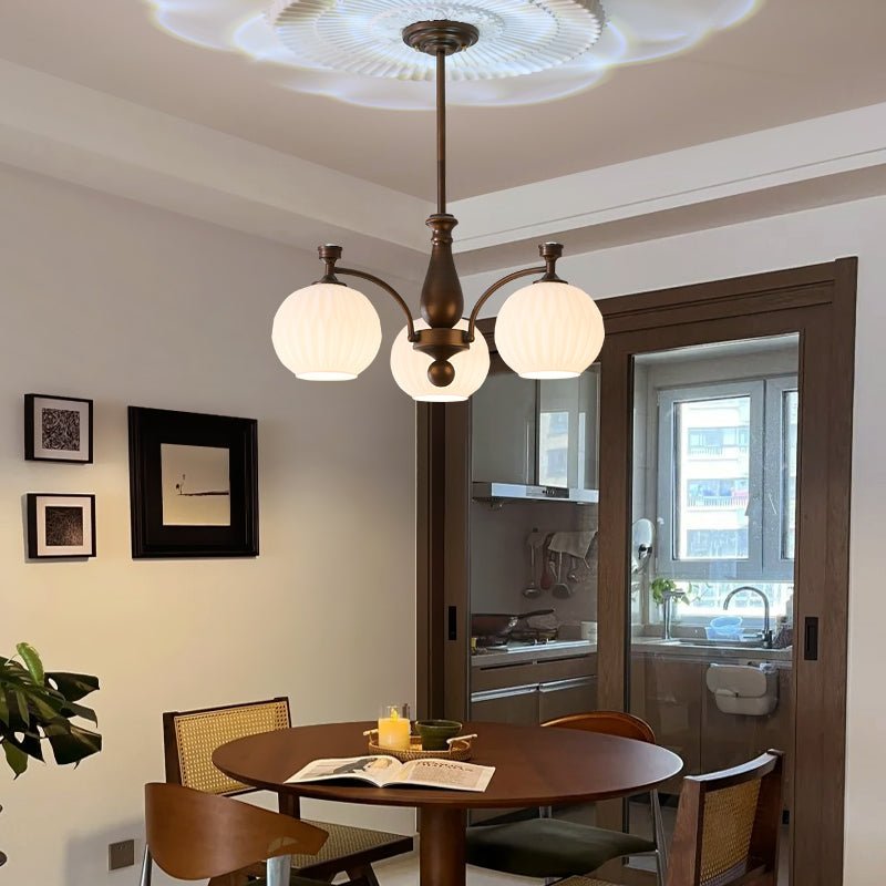 Aurora Chandelier Vintage à Orbe Givré - Neutralighting