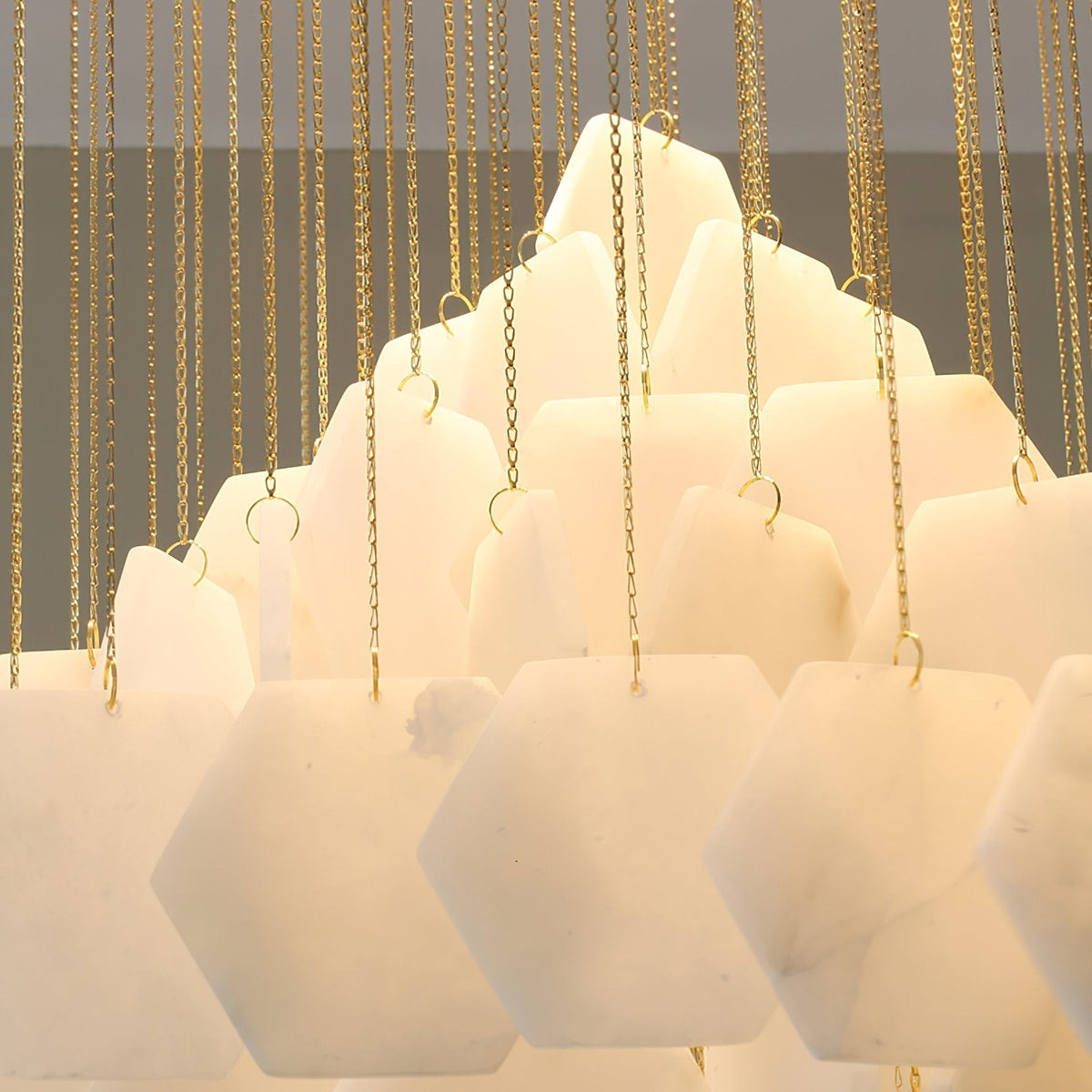 Aurelia Chandelier de Luxe en Albâtre - Neutralighting