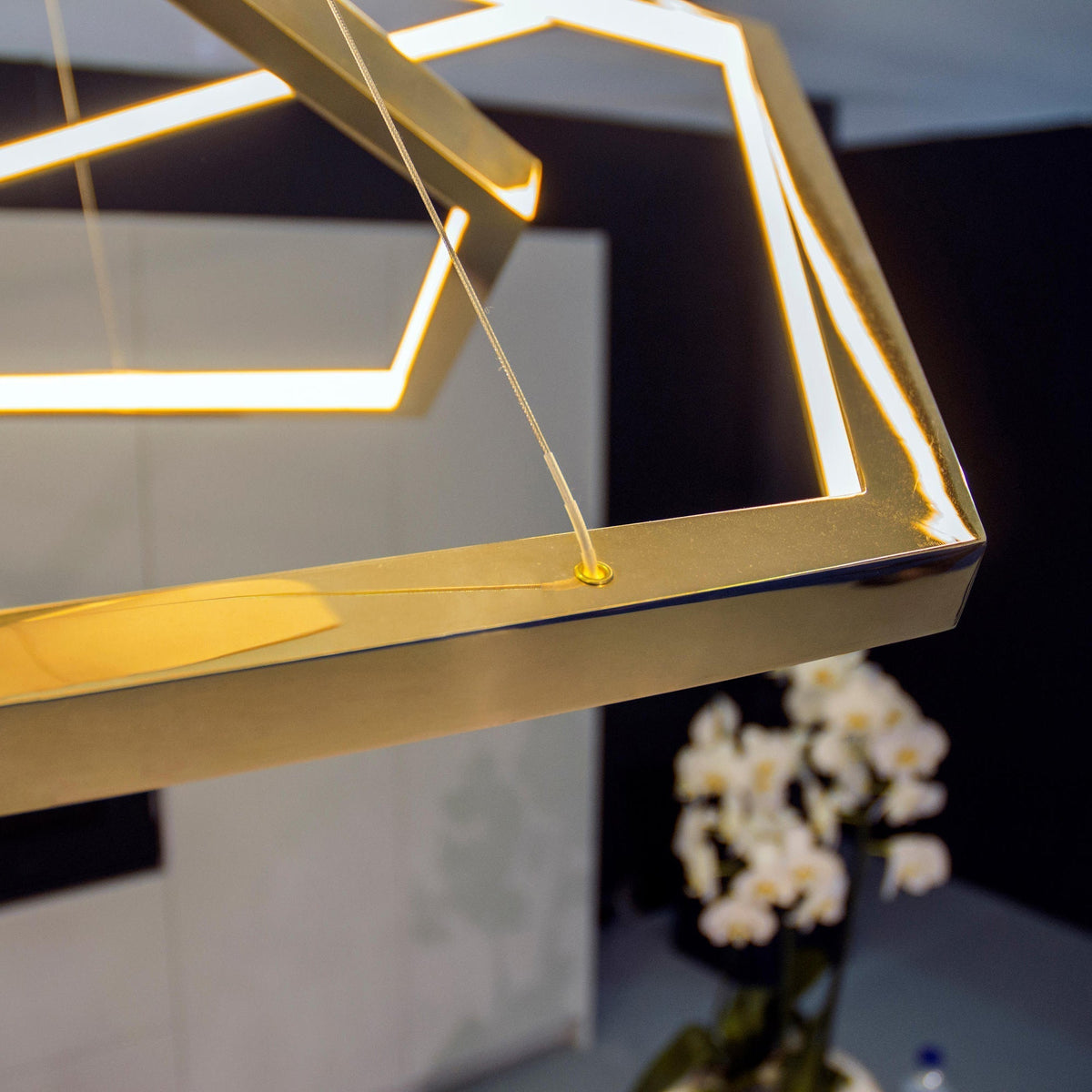 Ilira Lustre Moderne Minimaliste Métal Acrylique - Neutralighting