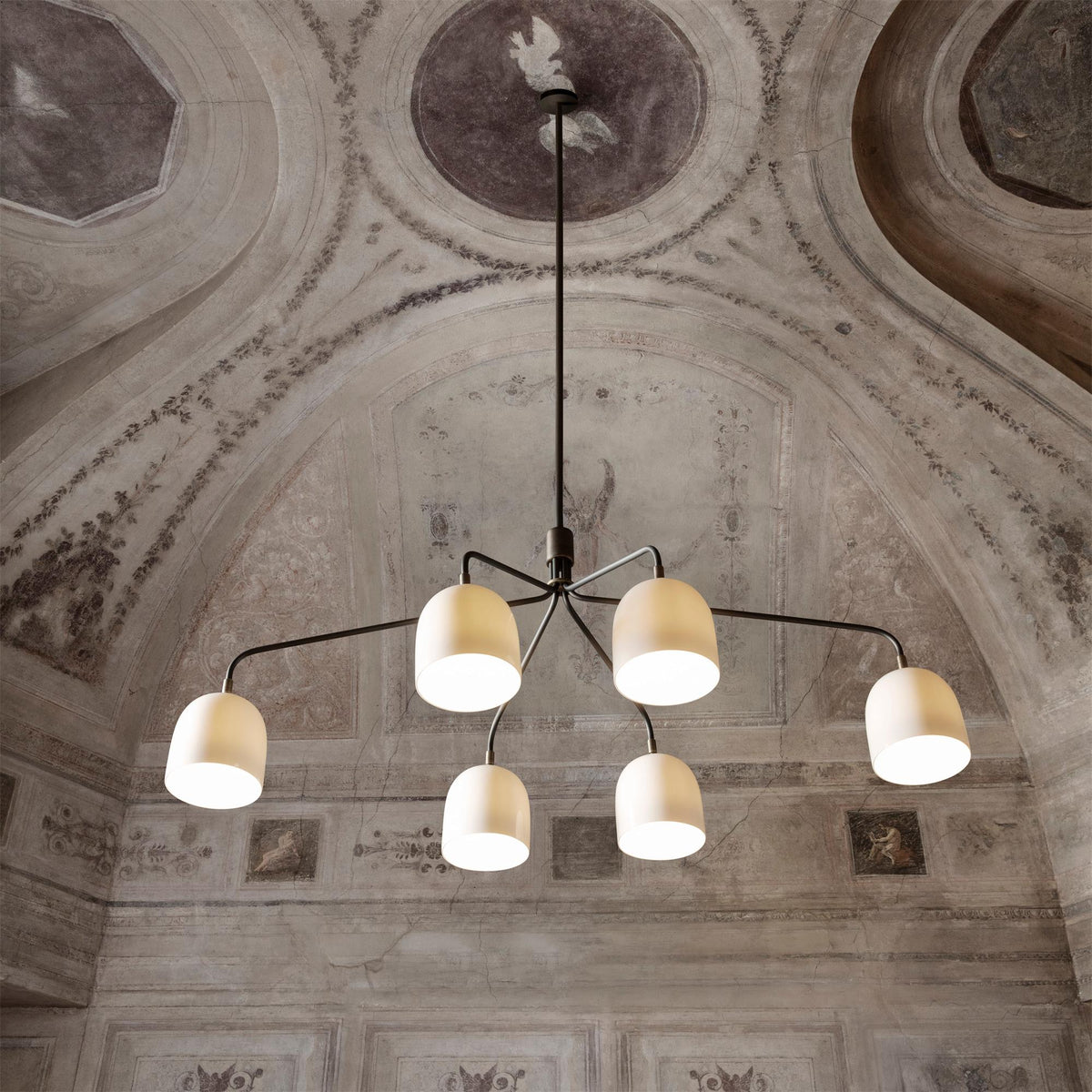 Lustra Chandelier Noir en Laiton Industriel - Neutralighting