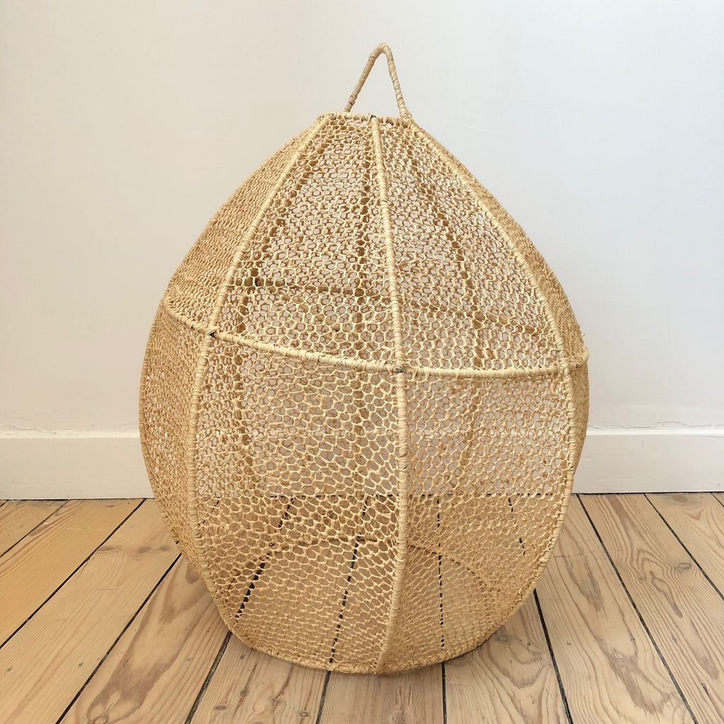 Suspension en dentelle de raphia - Boule