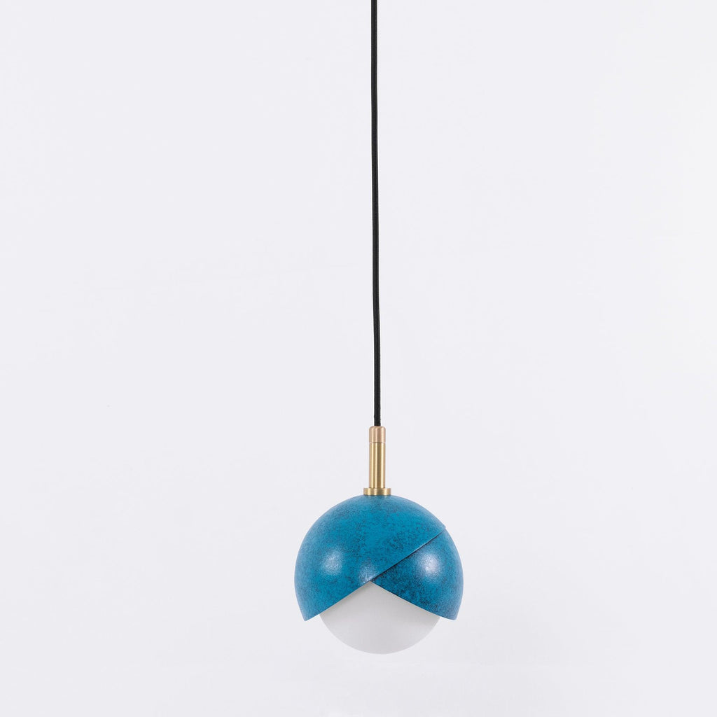 Solara Lampe Suspendue en Laiton Globe Opale Emboîté Moderne - Neutralighting