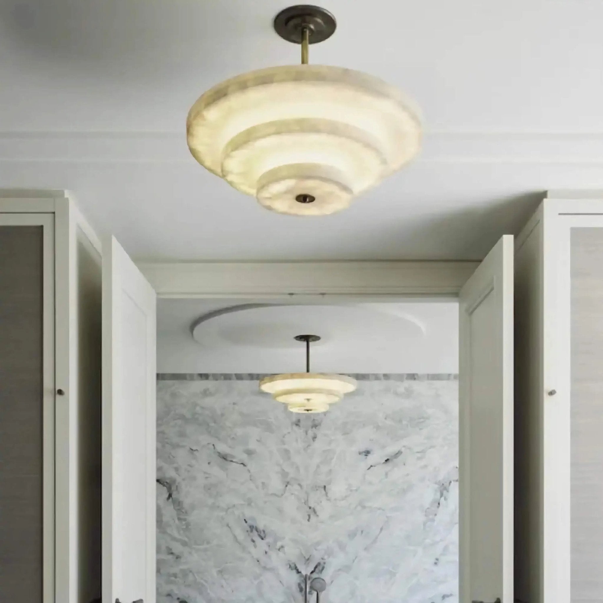 Liora Chandelier Suspension Minimaliste en Albâtre - Neutralighting